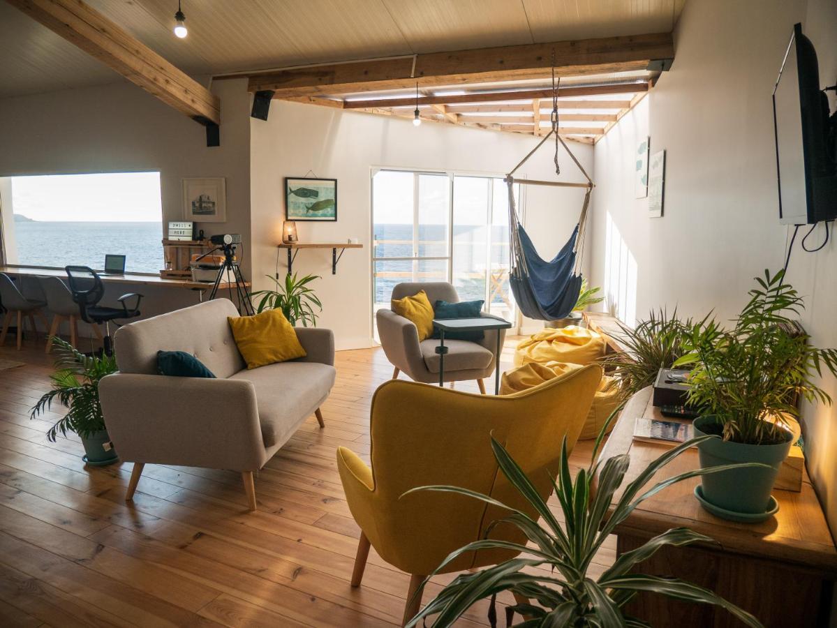 Dwell Azores Coworking & Coliving Hotell Fenais da Luz Exteriör bild